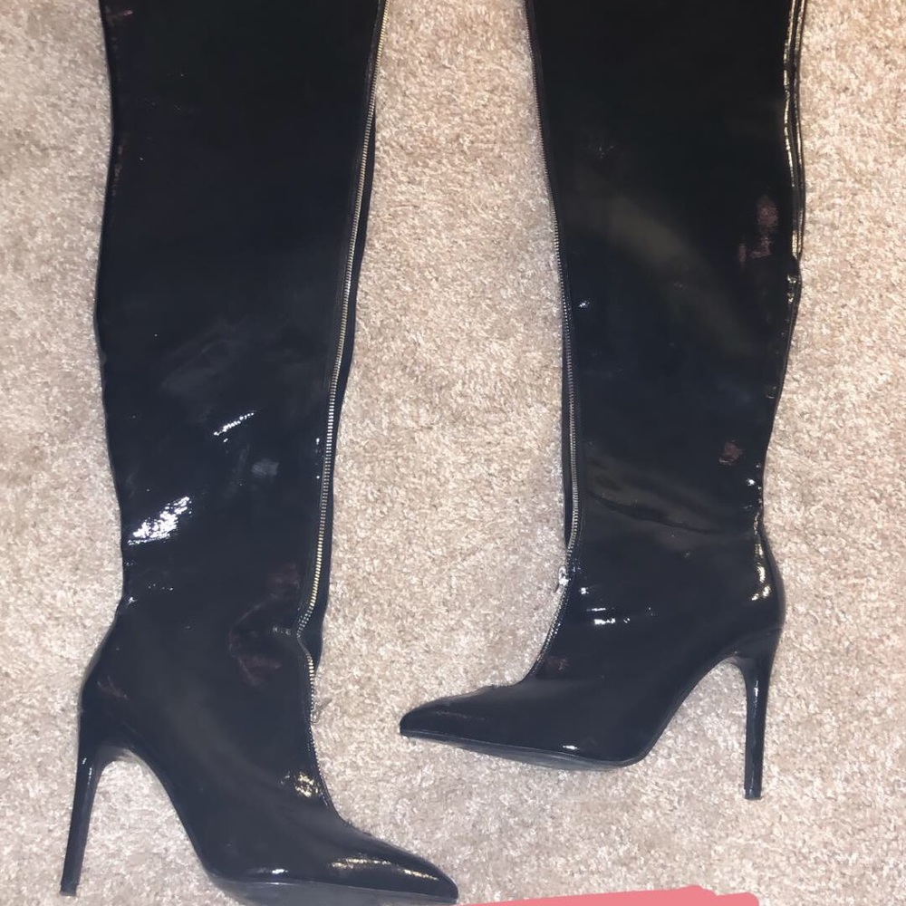 Knee High Boots with zipper